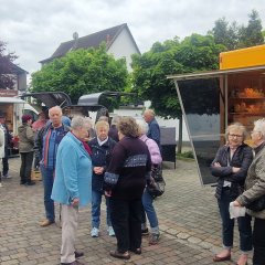 Eindrücke vom Eröffnungstag des ersten Pfungstädter Naschmarkts