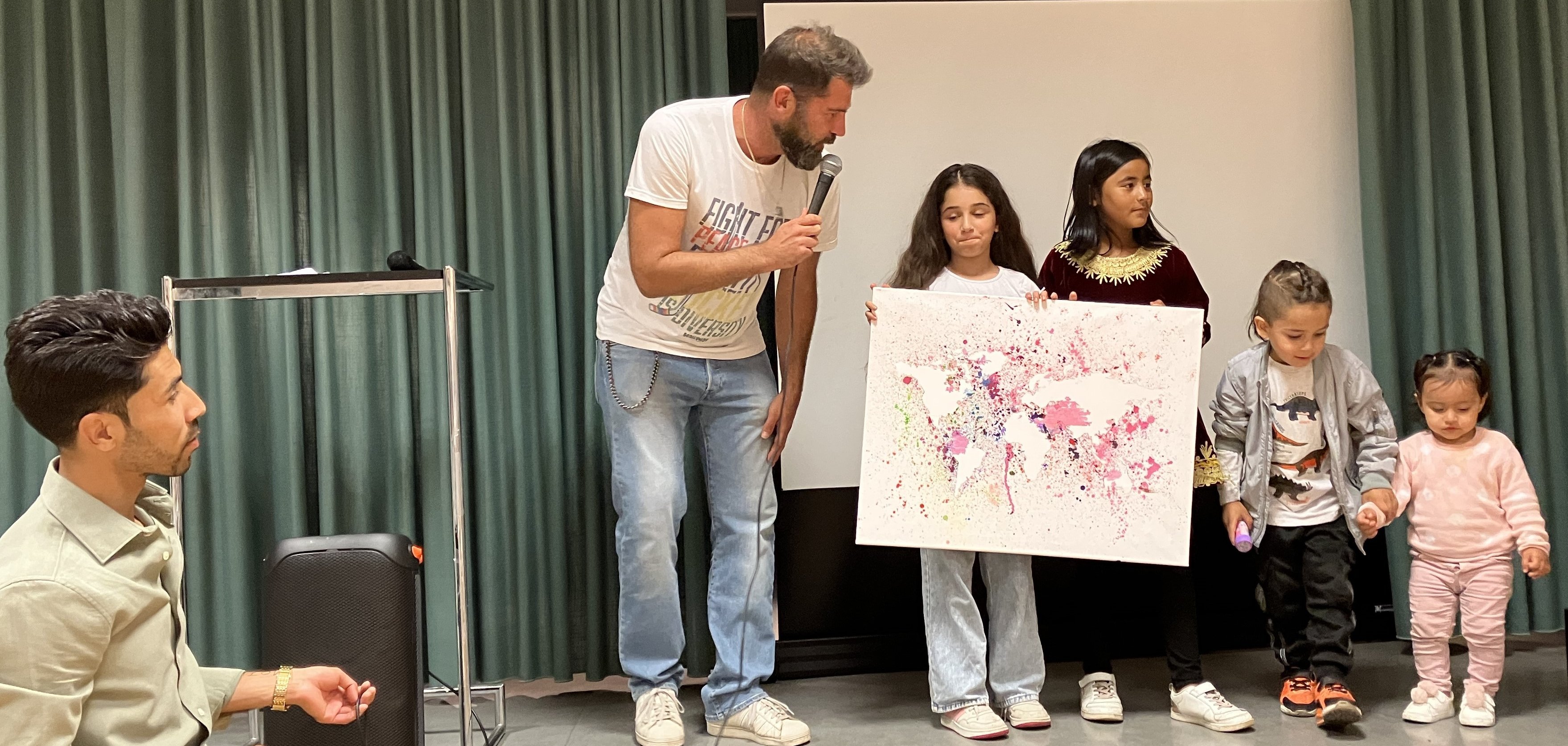 Künstlerinnen auf der Bühne