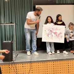 Künstlerinnen auf der Bühne