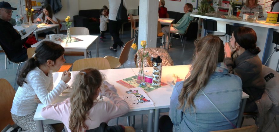 Erstes Café Klatsch in diesem Jahr und spannender Film im Kinderkino im Familienzentrum Pfungstadt