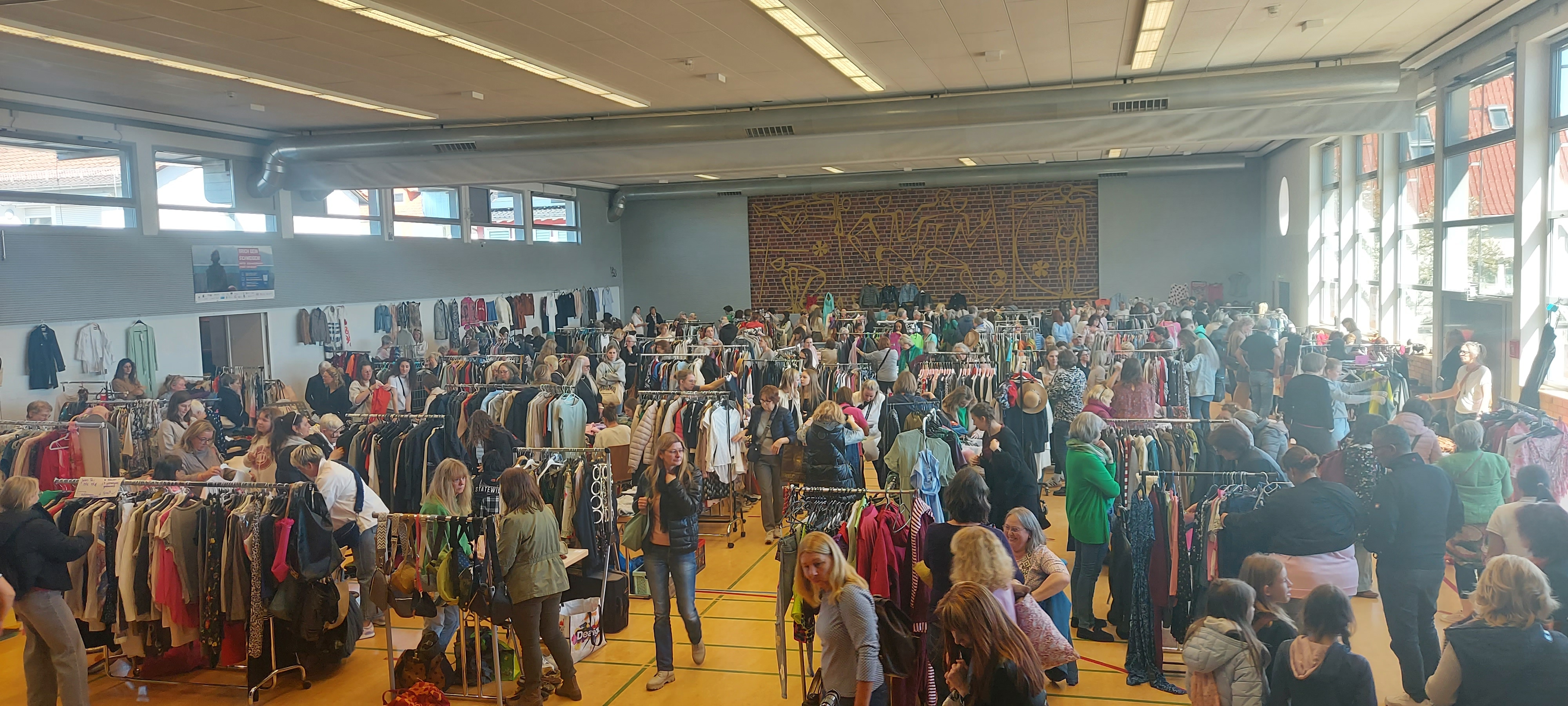 Frauenkleidermarkt in Pfungstadt