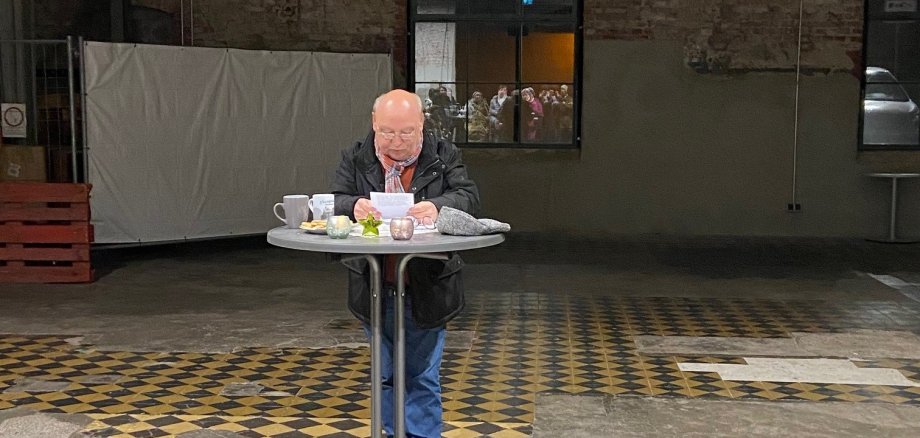 Hans-Joachim Heist liest Weihnachtsgedichte