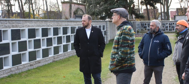 Neue Urnenwand, Friedhof Pfungstadt