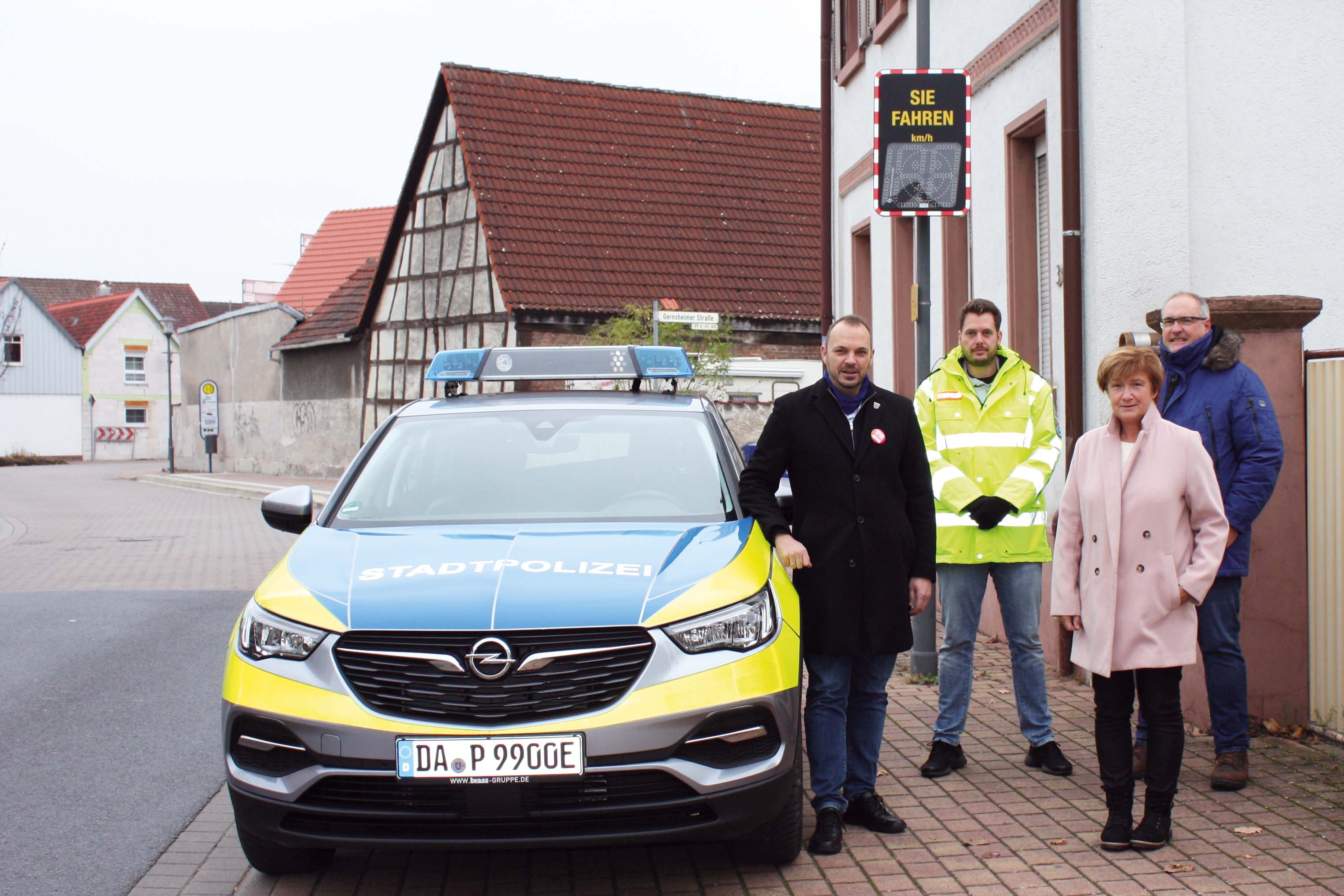 Neue Geschwindigkeitstafel in Hahn&nbsp;