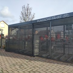 Neue Fahrrad-Schließanlage am Bahnhof Pfungstadt