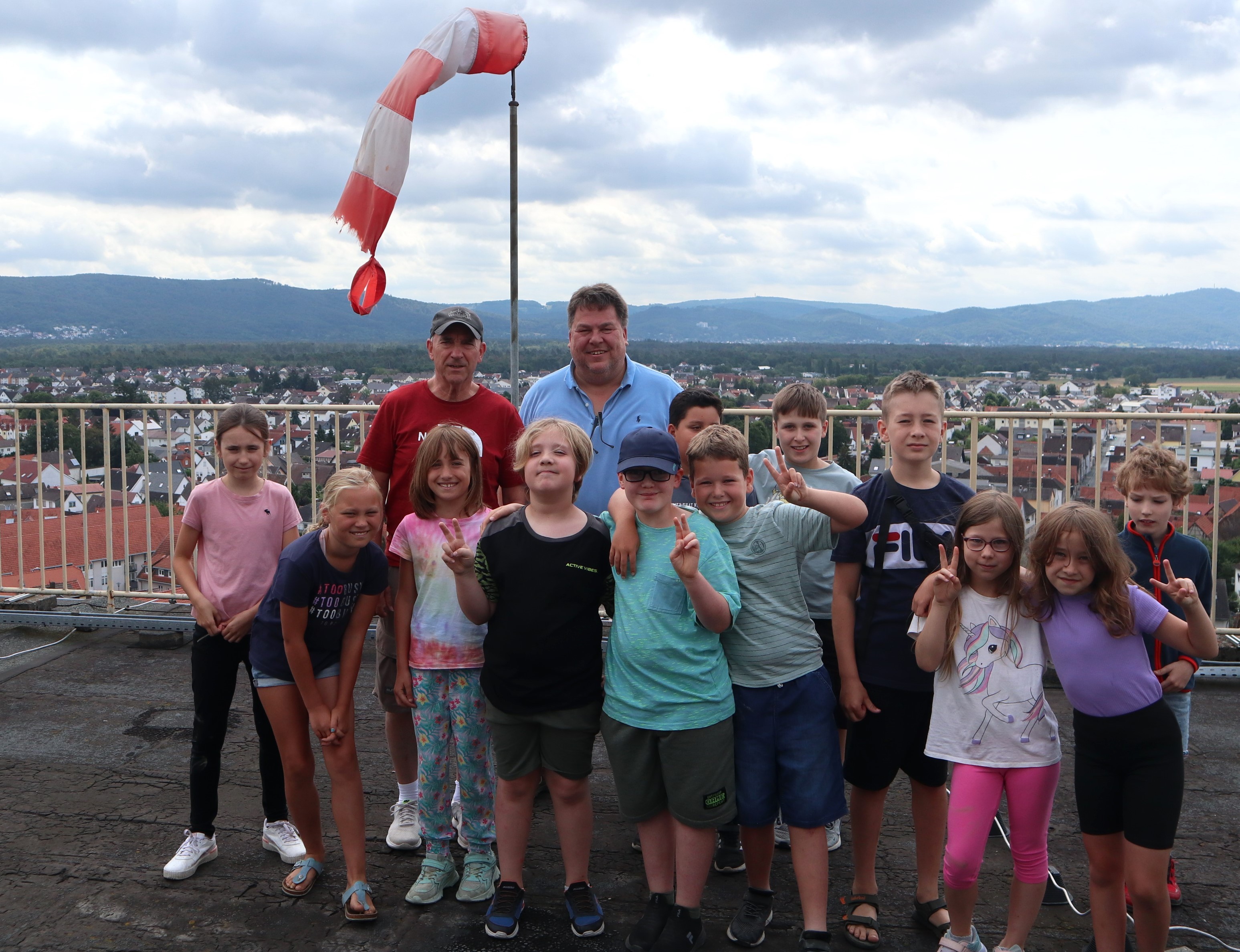 Kinder besuchen die Malzfabrik in Pfungstadt