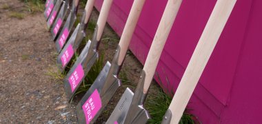 Spatenstich für bezahlbaren Wohnraum und nachhaltige Häuser in Pfungstadt/Eschollbrücken