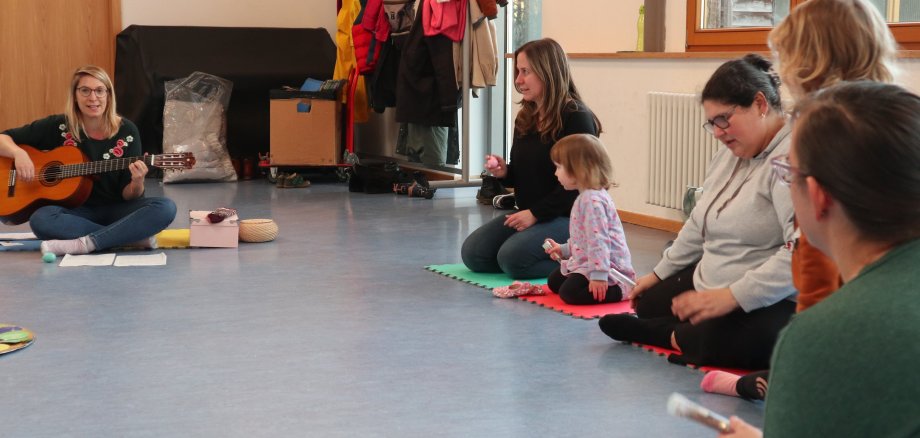 Eltern mit Kindern