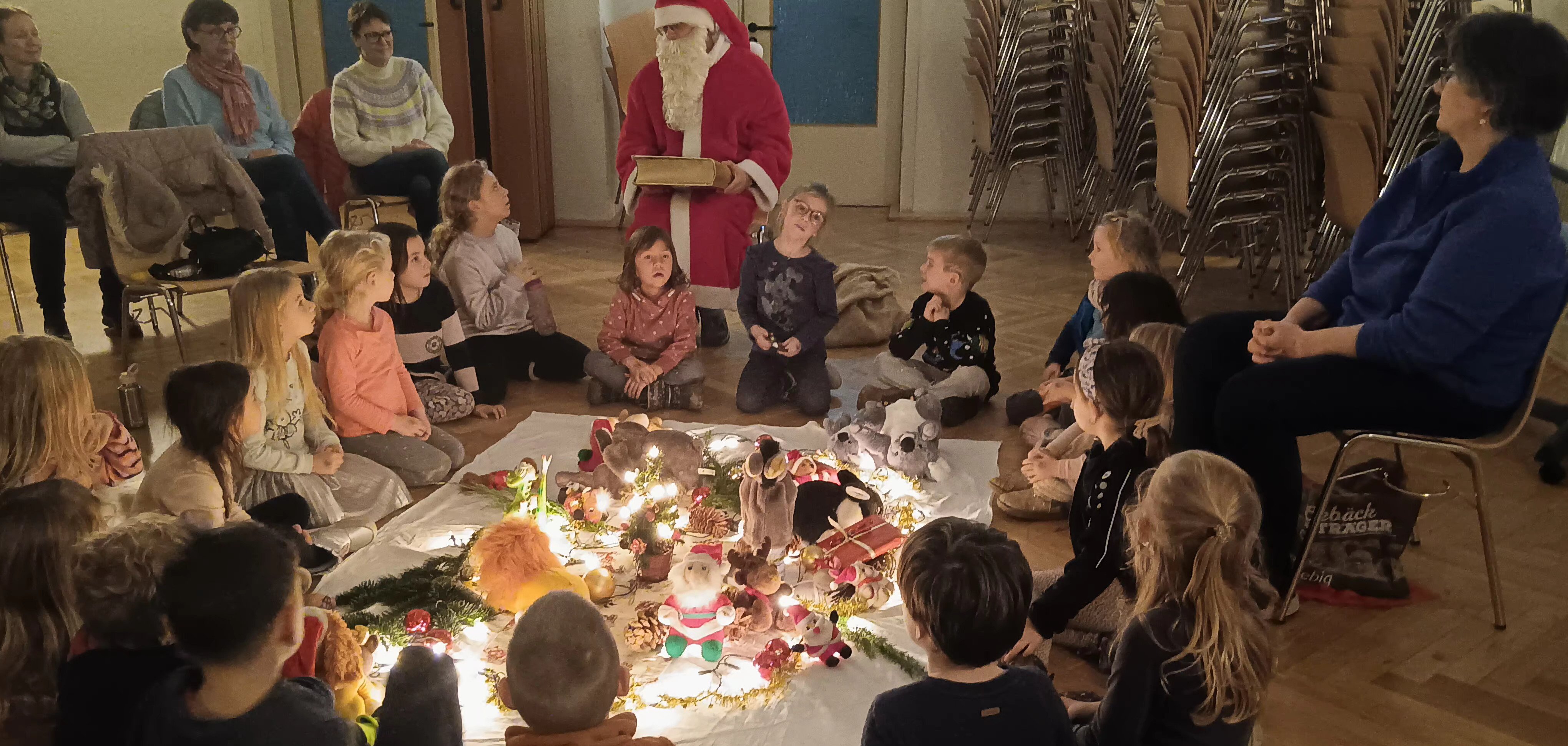 Gruppe von Kindern, Nikolaus