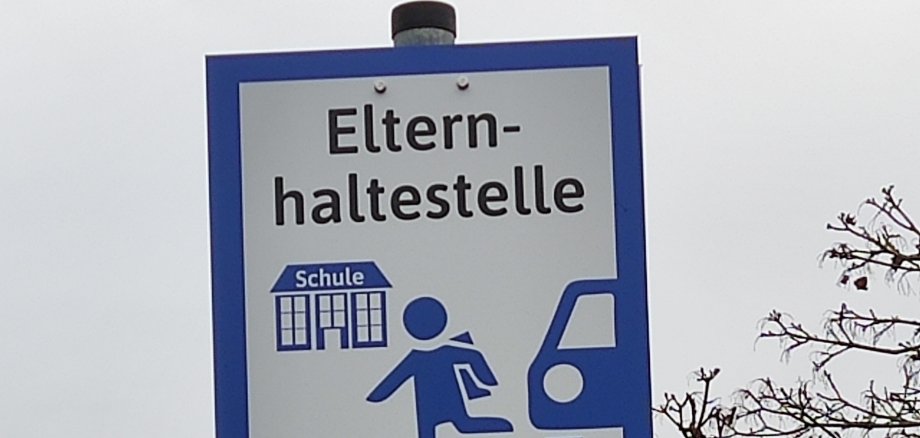 Schild Elternhaltestelle