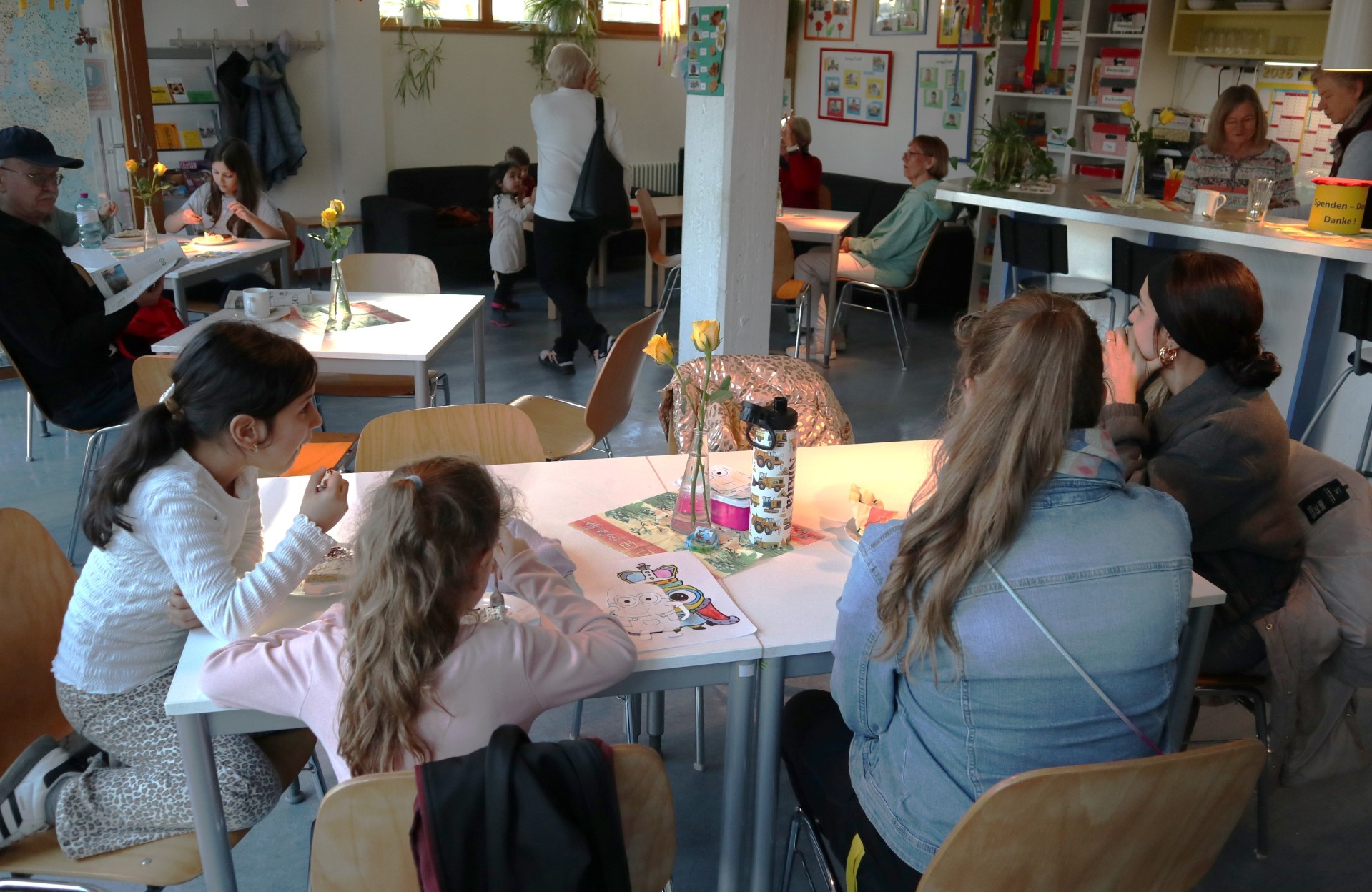 Erstes Café Klatsch in diesem Jahr und spannender Film im Kinderkino im Familienzentrum Pfungstadt